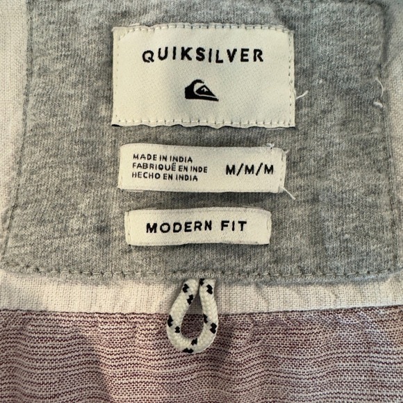 Quicksilver Modern Fit Shirt Men's M Short Sleeve Button Up Cotton Surfer Skater - Picture 4 of 7